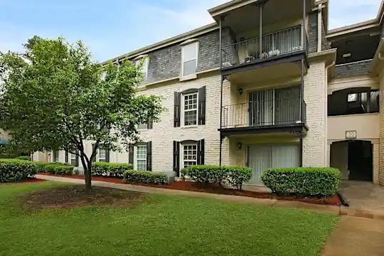 Reserve at Brookhaven - Atlanta, GA - Photo 17