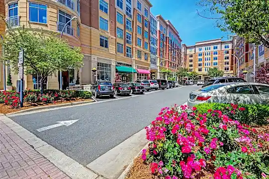 The Residence at Southpark - Charlotte, NC - Photo 19