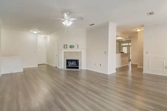 Heritage Deerwood - Jacksonville, FL - Photo 19