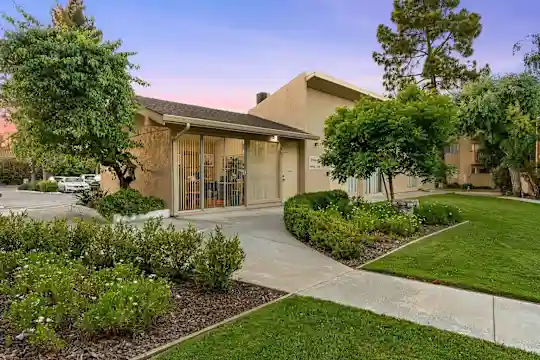 Plum Orchard Apartments - San Jose, CA - Photo 23
