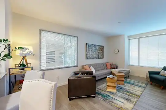 Innova Apartments - Cleveland, OH - Photo 2