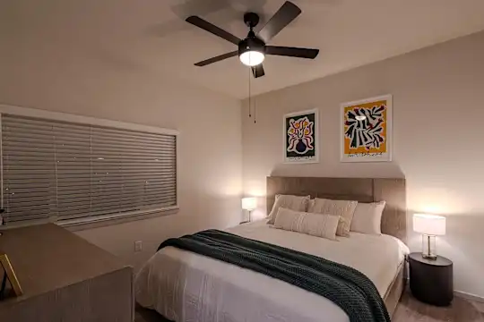 Desert Commons East - El Paso, TX - Photo 8