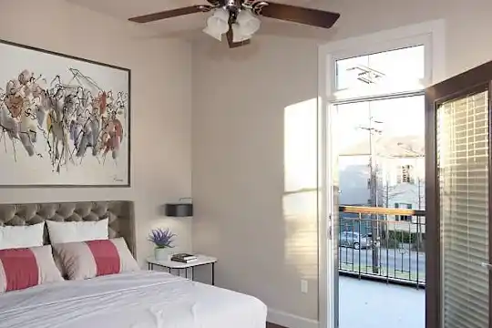Aloysius Apartments - New Orleans, LA - Photo 24