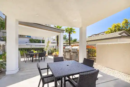 Stone Canyon Apartments - Riverside, CA - Photo 33