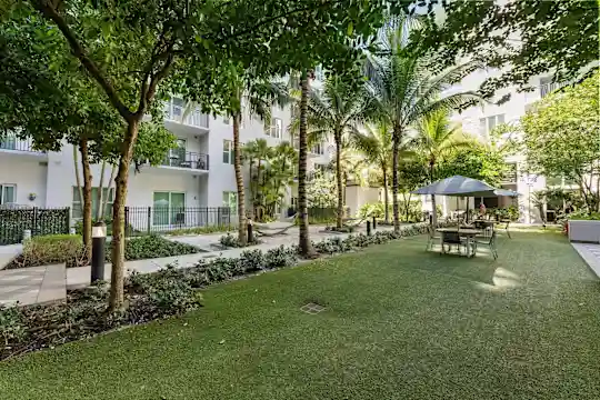 10X Fort Lauderdale - Fort Lauderdale, FL - Photo 56
