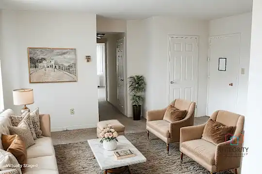 Shaker Collection - Cleveland, OH - Photo 12