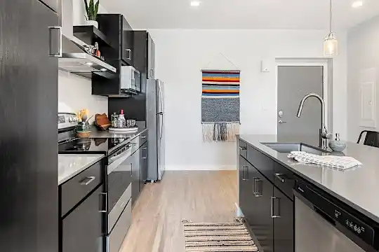 FLATZ 602 - Phoenix, AZ - Photo 4
