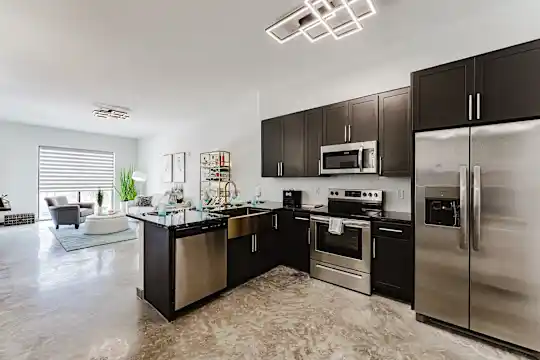 Koosh Living at Griffin - Fort Lauderdale, FL - Photo 3