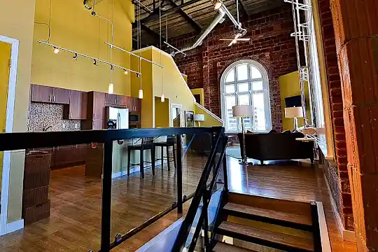 Board of Trade Lofts - Kansas City, MO - Photo 11