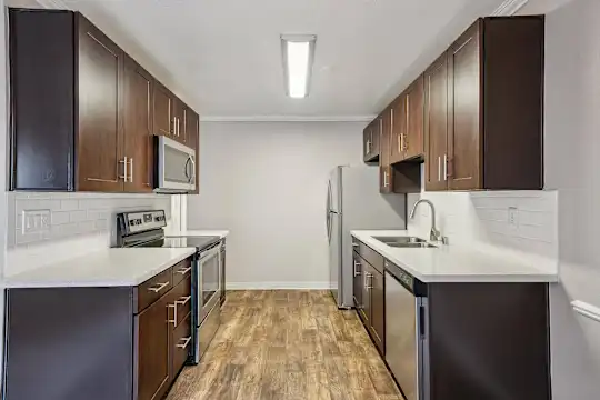 La Valencia Apartment Homes - Campbell, CA - Photo 13