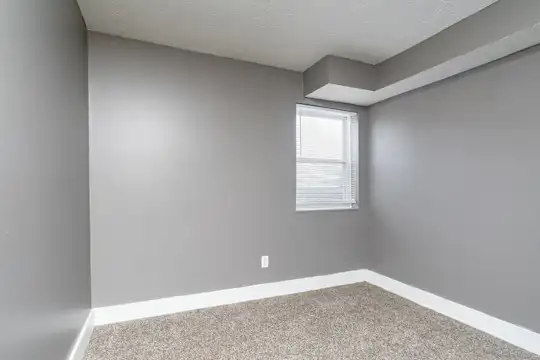 Stonecreek Apartments - Columbus, OH - Photo 4