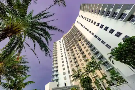 Laureat - Fort Lauderdale, FL - Photo 22