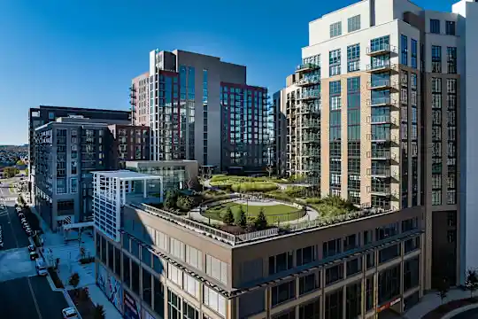 Easton at Carlyle Crossing - Alexandria, VA - Photo 41