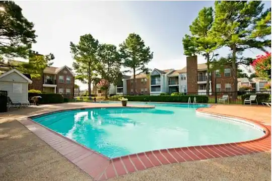 The District Apartments - Memphis, TN - Photo 7