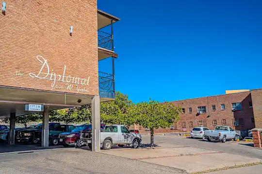The Diplomat - El Paso, TX - Photo 3