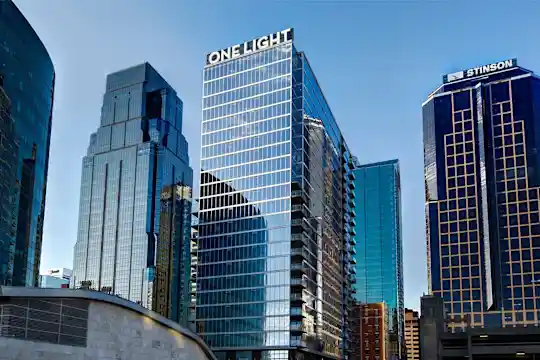 One Light Luxury Apartments - Kansas City, MO - Photo 22