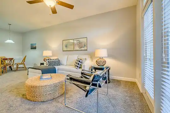 South Bluffs Apartments - Memphis, TN - Photo 33