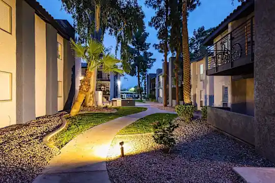 Sunrise in Biltmore - Phoenix, AZ - Photo 33