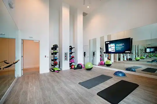 10X Fort Lauderdale - Fort Lauderdale, FL - Photo 42