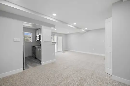 Rose Hill Apartments - Alexandria, VA - Photo 52