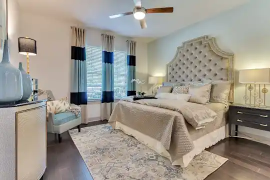 The Laurel Preston Hollow - Dallas, TX - Photo 10