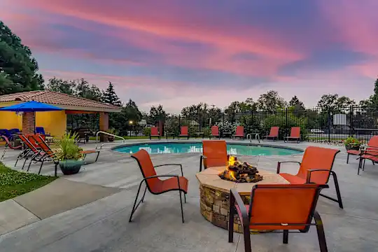 Hills - Colorado Springs, CO - Photo 35