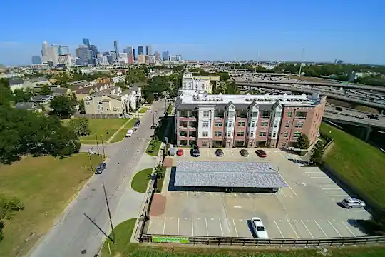 Midtown Grove - Houston, TX - Photo 22