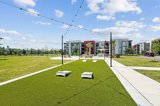 Tropia Luxury Apartments - Jacksonville, FL - Photo 35