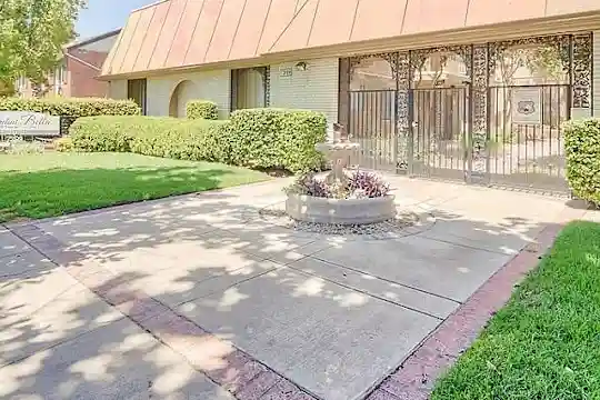 Giardini Bella Apartments - Riverside, CA - Photo 3