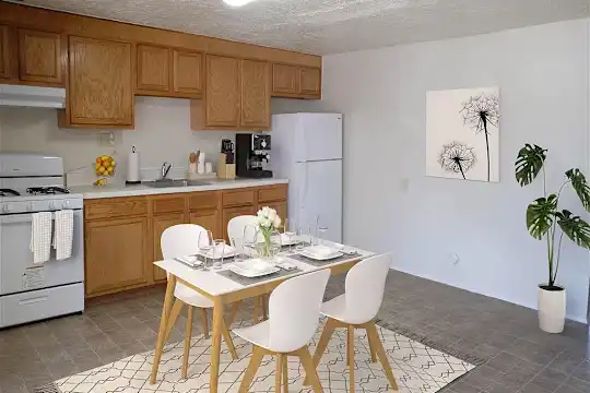 Northern Village Apartments - Baltimore, MD - Photo 2