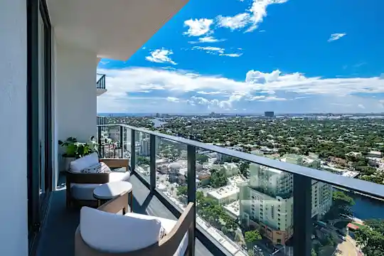Veneto Las Olas - Fort Lauderdale, FL - Photo 13
