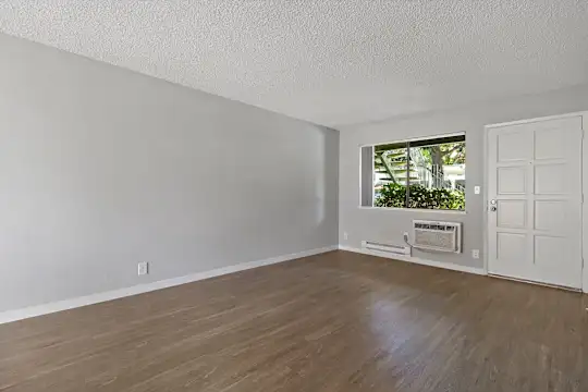 Pebble Creek - Campbell, CA - Photo 15