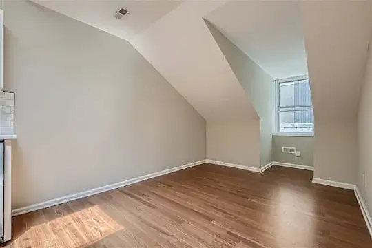 324 N Charles St Browns Arcade (Residential) - Baltimore, MD - Photo 5