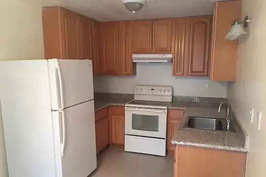 West Village Apartments - San Jose, CA - Photo 10