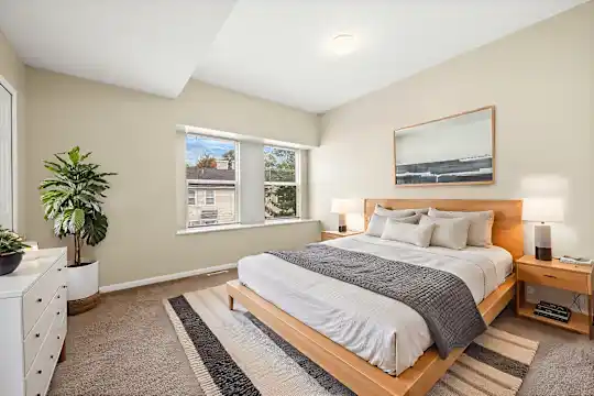 Tremont Pointe Apartments - Cleveland, OH - Photo 6