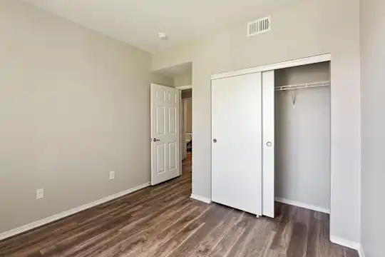 Pavona Apartments - San Jose, CA - Photo 14