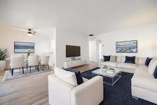 Summerwood Apartments - Santa Clara, CA - Photo 5
