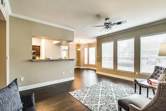 The Lexington Apartments - Houston, TX - Photo 8