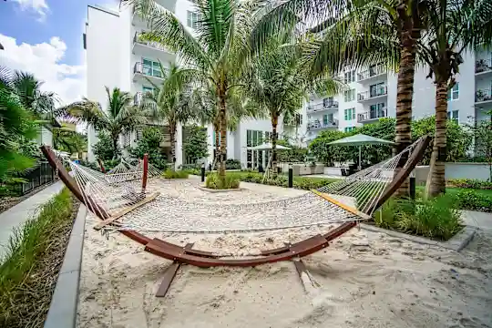 10X Fort Lauderdale - Fort Lauderdale, FL - Photo 44