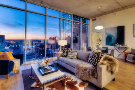 One Light Luxury Apartments - Kansas City, MO - Photo 8