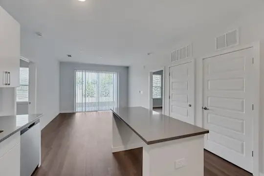 LakePointe - Charlotte, NC - Photo 28