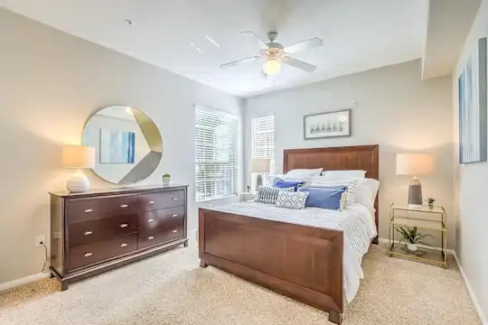 Stone Canyon Apartments - Riverside, CA - Photo 4
