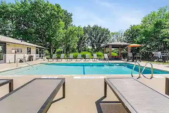 Falcon Point Apartments - Kansas City, MO - Photo 25