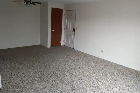 Lees Crossing Apartments - Cincinnati, OH - Photo 8