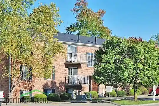 Lees Crossing Apartments - Cincinnati, OH - Photo 6