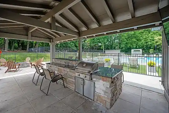 Aurora - Charlotte, NC - Photo 48