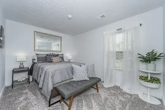Galbraith Pointe Apartments and Townhomes - Cincinnati, OH - Photo 29