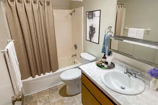 Boynton Greens Apartments - San Jose, CA - Photo 5