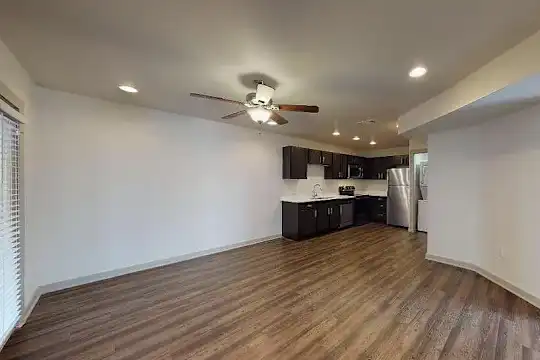 M Street Apartments - Dallas, TX - Photo 14