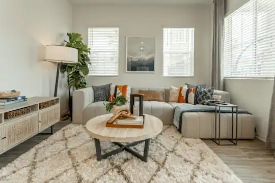 Citron Apartment Homes - Riverside, CA - Photo 11